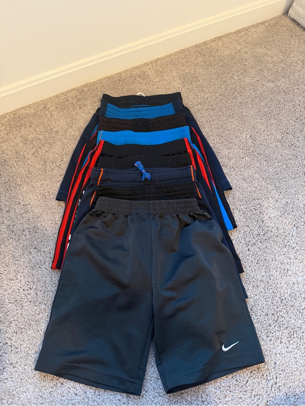 Size 5 - Nike Kids Boys Black Athletic Shorts